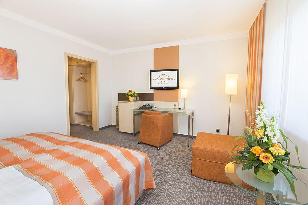 Hotel Scheffelhoehe Bruchsal Esterno foto