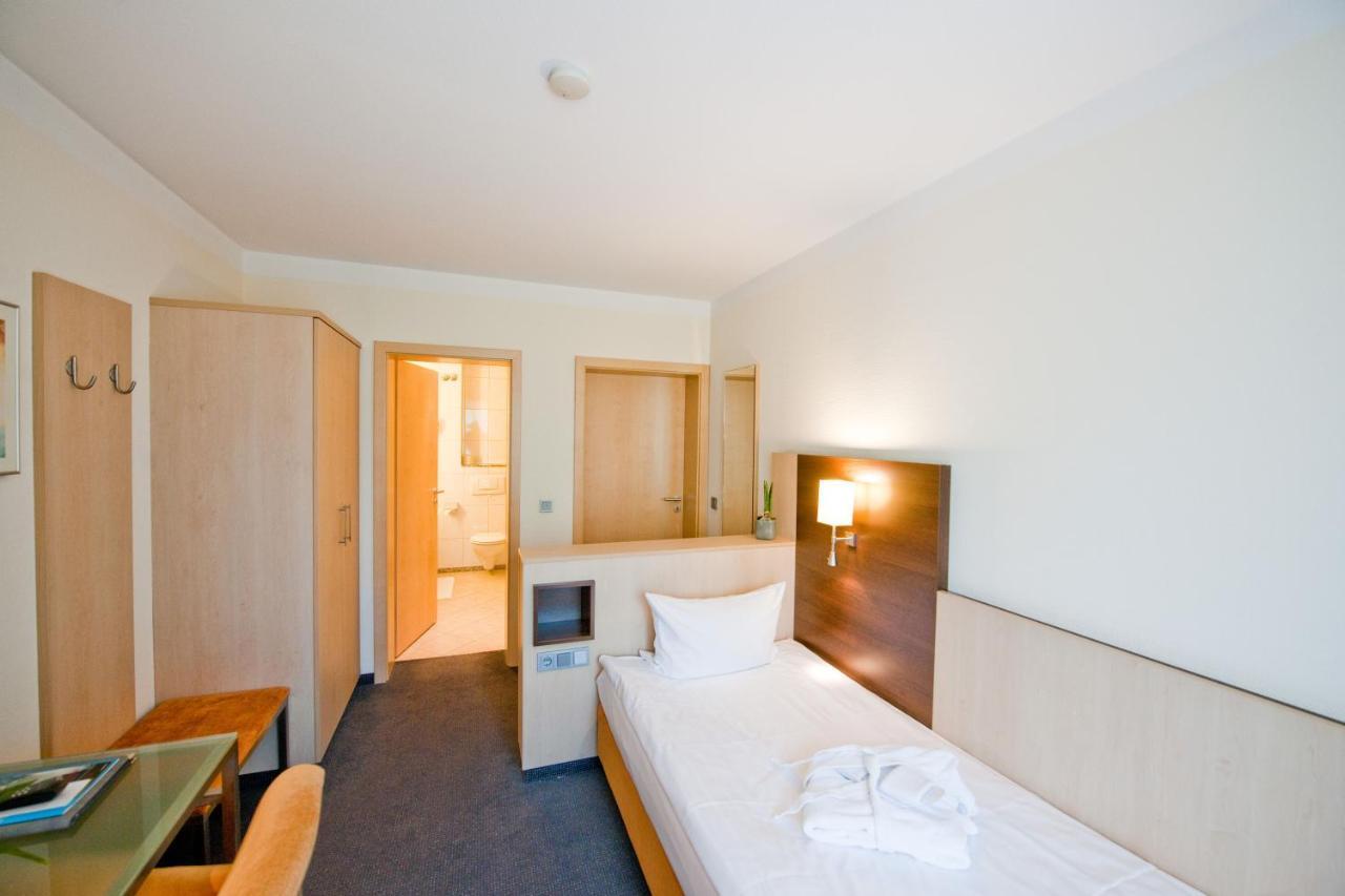 Hotel Scheffelhoehe Bruchsal Camera foto